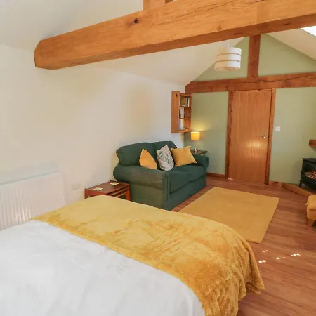 Holiday home Yeoman's